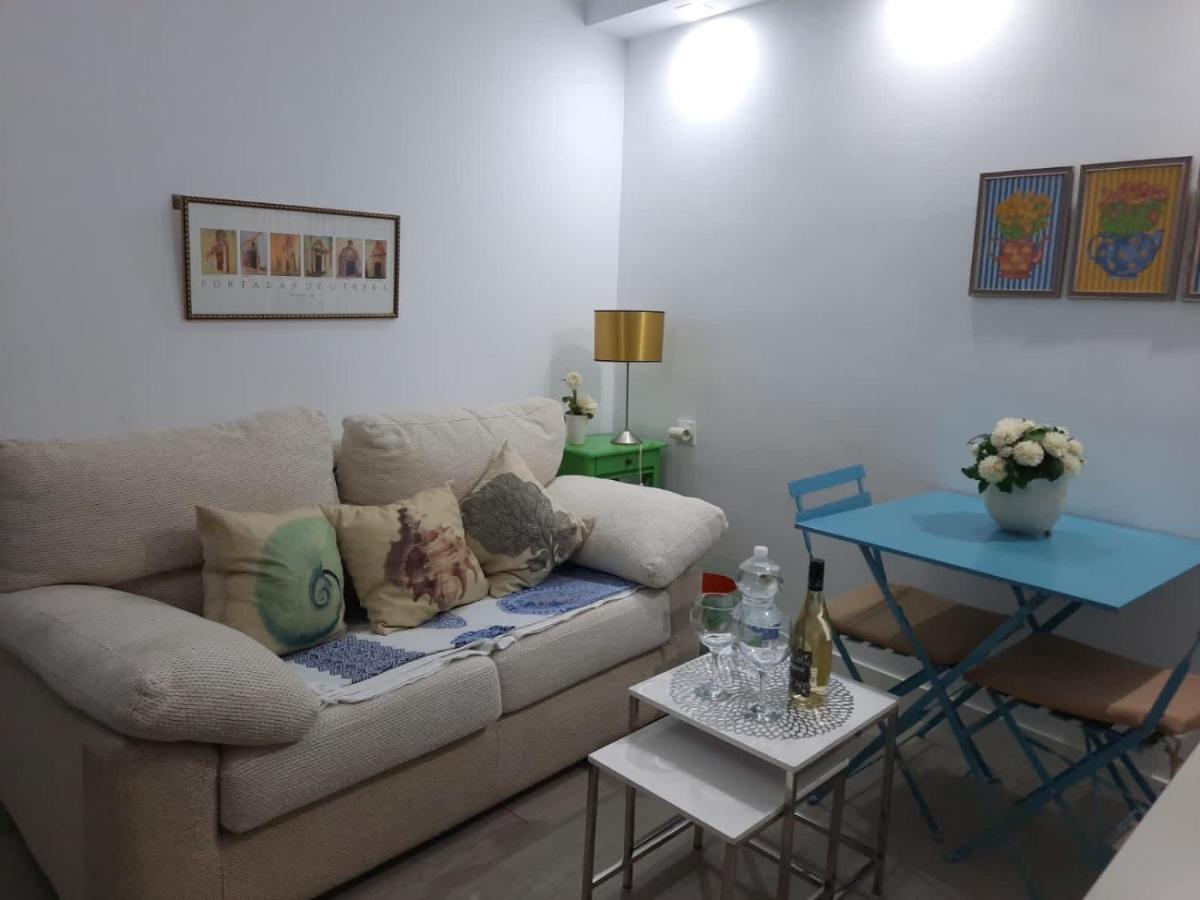 La Puerta Azul En El Corazon De Cadiz Appartement Buitenkant foto